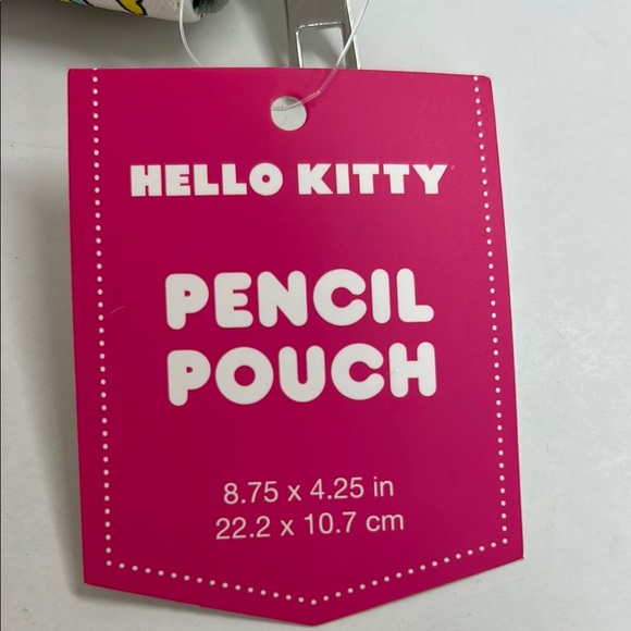Hello Kitty zippered cosmetic pouch, pencil case, everyday pouch NWT - Picture 5 of 16